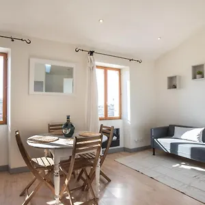 En Blanc - Hypercentre - 4 Couchages Appartement