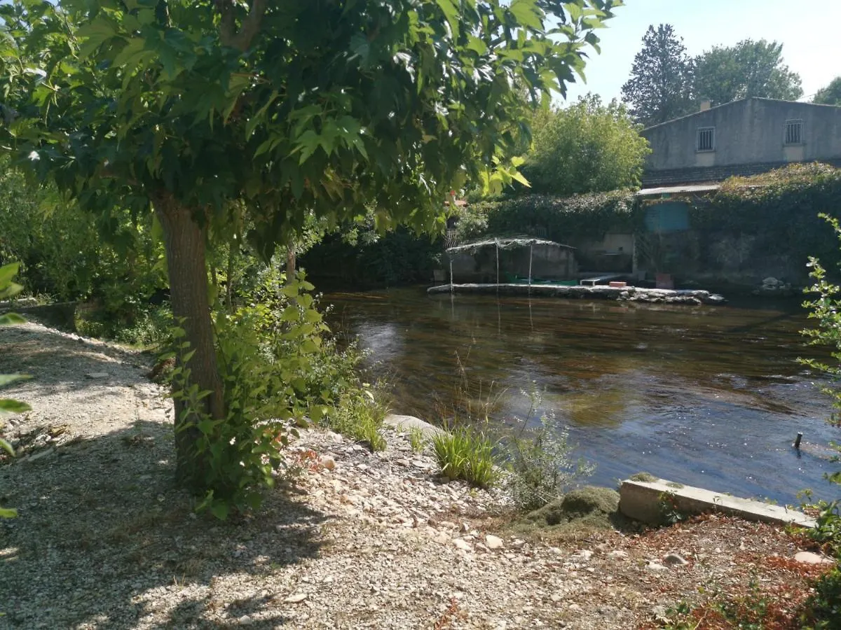 Gites Partage Des Eaux L'Isle Sur La Sorgue L'Isle-sur-la-Sorgue